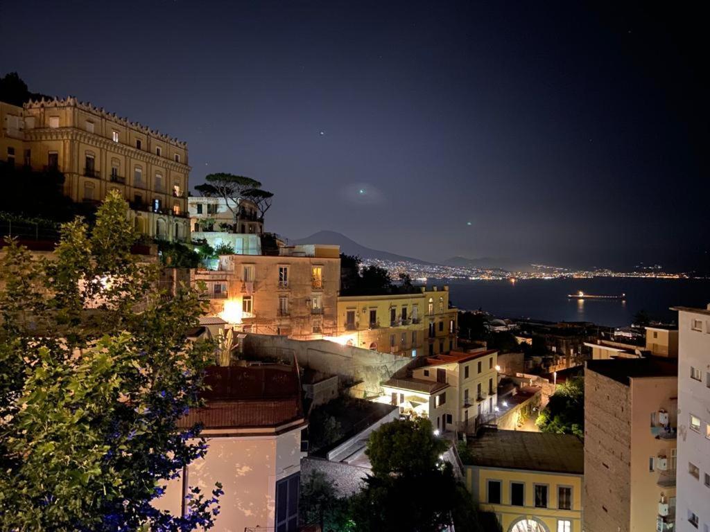 Tu Casa: Picturesque Guest House Napoli Luaran gambar